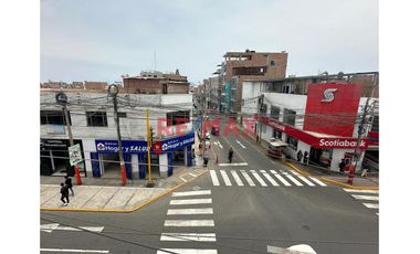 Se Alquila Local Comercial En La Zona Centrica De Barranca