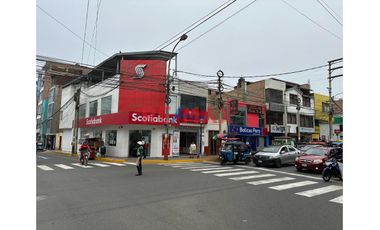 Se Alquila Local Comercial En La Zona Centrica De Barranca