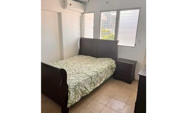 APARTAMENTO SAN FRANCISCO 3 RECAMARAS Y TERRAZA PISO BAJO