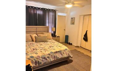 APARTAMENTO SAN FRANCISCO 3 RECAMARAS Y TERRAZA PISO BAJO