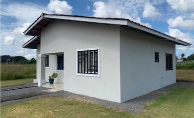 Super oportunidad!!! Vendo casa en Boquerón para continuar pagando