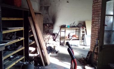 Haedo: casa 4 amb 160 m2 - Lote 8,66x33