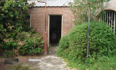 Haedo: casa 4 amb 160 m2 - Lote 8,66x33