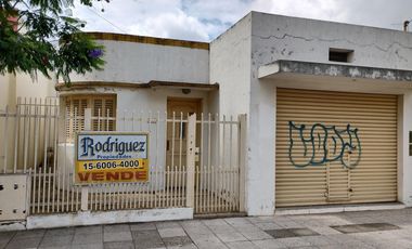 Haedo: casa 4 amb 160 m2 - Lote 8,66x33