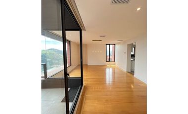 Departamento de arriendo (Penthouse), sector González Suárez