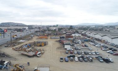 Terreno de alquiler en la Vía a Daule, uso de suelo industrial.