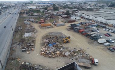 Terreno de alquiler en la Vía a Daule, uso de suelo industrial.