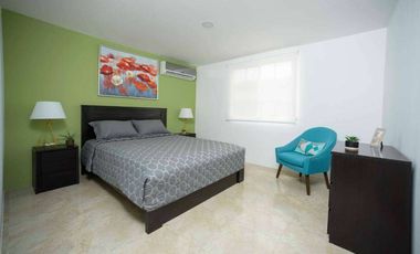 Venta de Casa en Urb. Casa Laguna con acabados de lujo a pocos minutos de Ciudad Dorado, Samborondon