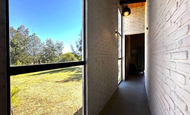 Cabaña en Venta de Lujo Amueblada, Tapalpa Country Club, Jalisco. Campo de golf