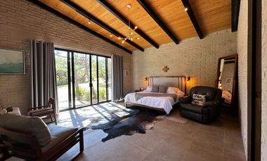 Cabaña en Venta de Lujo Amueblada, Tapalpa Country Club, Jalisco. Campo de golf