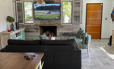 Casa en Parque Peró