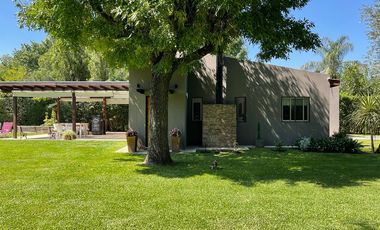 Casa en Parque Peró