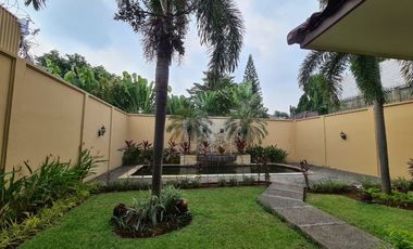 Town House di Pejaten dgn Kolam Renang dan Taman & Siap Huni Kondisi Unfurnished HSE-A0456