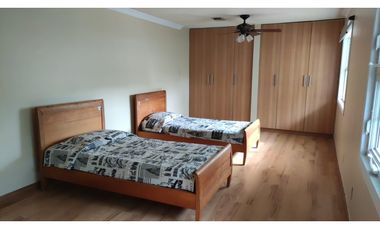 ALQUILER CASA CLAYTON