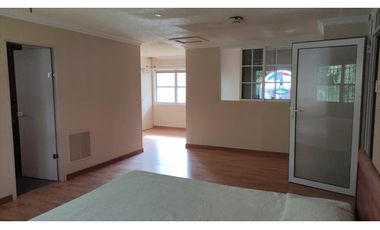 ALQUILER CASA CLAYTON