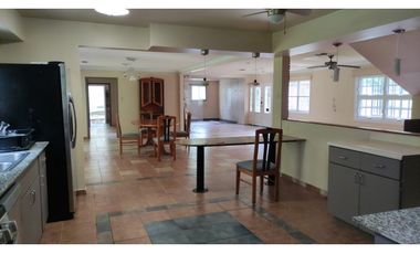 ALQUILER CASA CLAYTON