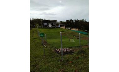 VENTA CASA EN ALTOS DE CERRO AZUL