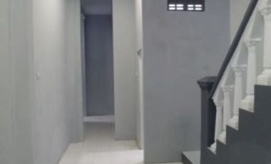 Rumah di perum AL sugihwaras , candi sda