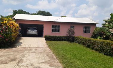 EXCELENTE PROPIEDAD EN VENTA, TERRENO AMPLIO CON CASA Y ALBERCA