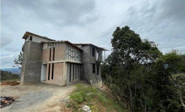 Casa Campestre en Venta Sector La Clarita, Guarne Antioquia