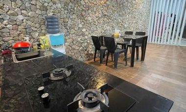 Rumah dengan kolam renang sayap cibeureum dekat rajawali bandung