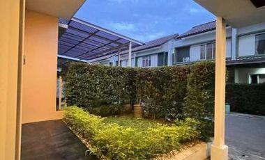 Rumah dengan kolam renang sayap cibeureum dekat rajawali bandung