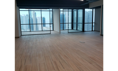 SEA CONFIABLE ALQUILA OFICINAS EN FINANCIAL CENTER