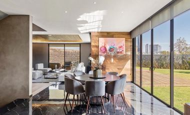 RESIDENCIA EN VENTA EN BOSQUE REAL