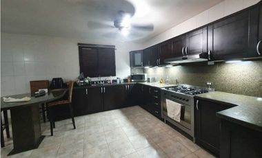 CASA EN CONDADO DEL REY, PASEO DORADO