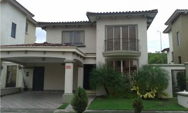 CASA EN CONDADO DEL REY, PASEO DORADO