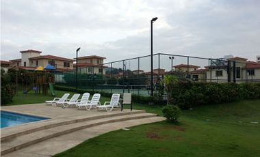 CASA EN CONDADO DEL REY, PASEO DORADO