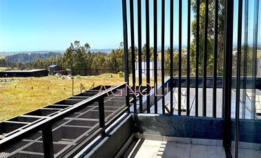 Casa en venta de 3 dorm. en Navidad