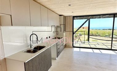Casa en venta de 3 dorm. en Navidad