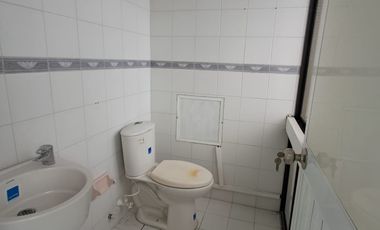 oficina en arriendo en el centro. Cod A119482