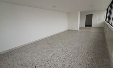 oficina en arriendo en el centro. Cod A119482