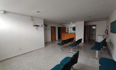 edificio en arriendo en caobos. Cod A26093