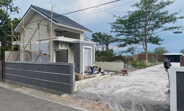 RUMAH MURAH SIAP HUNI 300 JUTAAN BISA KPR DP 10% DI MAGELANG