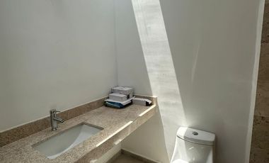 Townhouse en privada residencial en Conkal, con amenidades