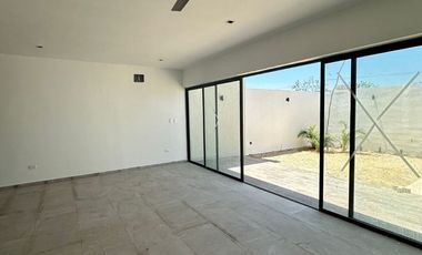 Townhouse en privada residencial en Conkal, con amenidades