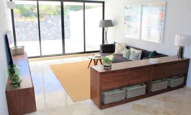 PH en venta en Zibata con excelente vista al campo de golf y al valle