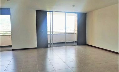 SE ARRIENDA APARTAMENTO EN JARDINES, ENVIGADO