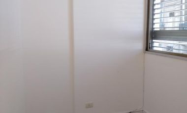 EN VENTA OFICINA  RECEPCIÓN Y  PRIVADO CENTRO DE CÓRDOBA  ZONA BANCARIA