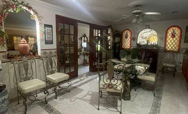HERMOSA CASA EN SUBIDA A CHALMA, CUERNAVACA MOR