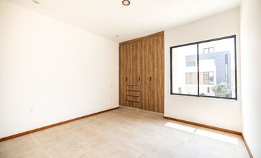 CASA EN PRIVADA CIMERA