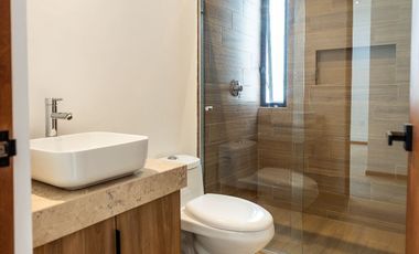 CASA EN PRIVADA CIMERA