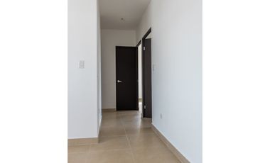 Se vende casa en Senderos Costa Verde, La Chorrera MMM