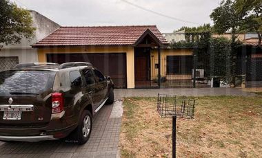 Casa en venta en Quilmes Oeste