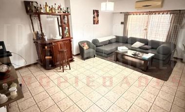 Casa en venta en Quilmes Oeste