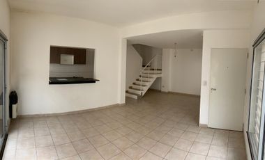 GRAN DUPLEX DE 4 AMB EN COMPLEJO