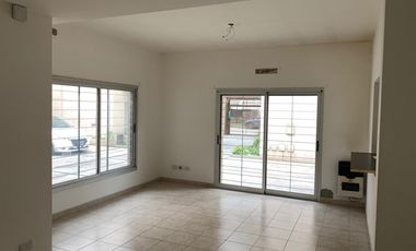 GRAN DUPLEX DE 4 AMB EN COMPLEJO